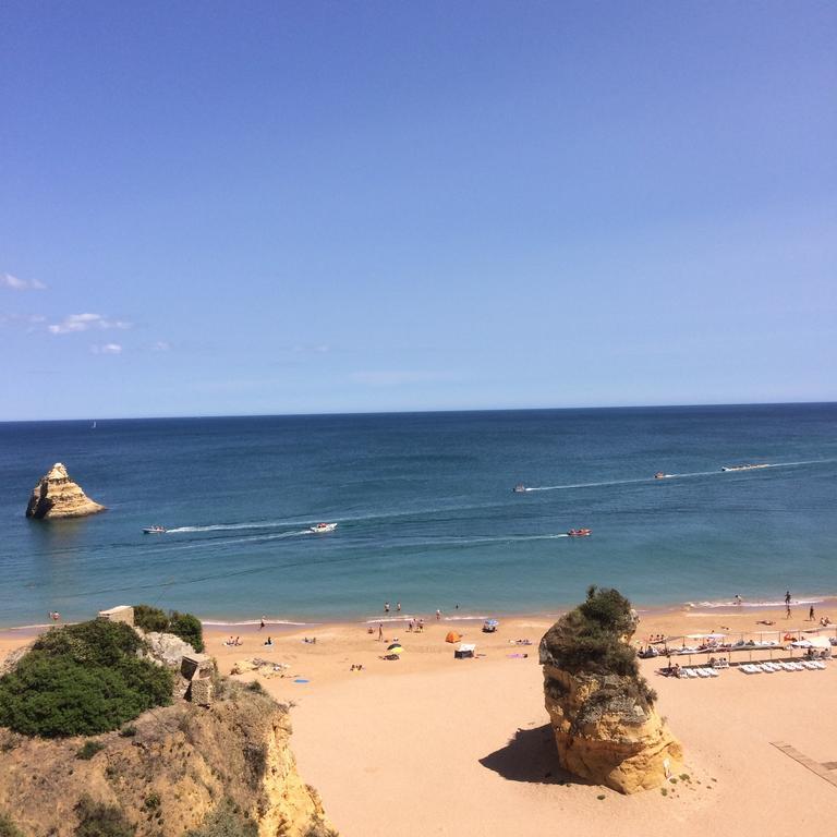 Dona Ana's Beach